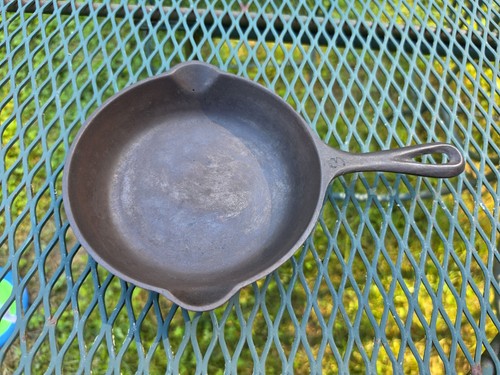 Ugly hammered cast iron - ugly,