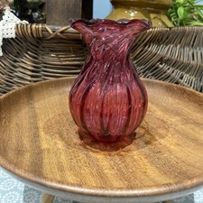 vintage BEAUTIFUL Cranberry