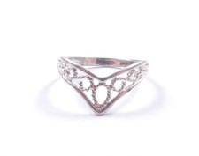 Ladies Wishbone Ring Rope