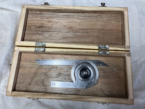 Starrett univ bevel - l.s., univ.