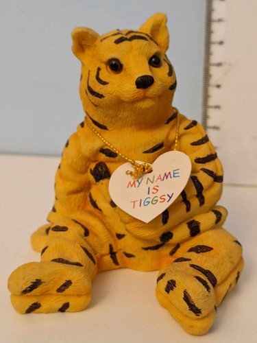 Ceramic tiger tiggsy - ceramic, 'tiggsy'
