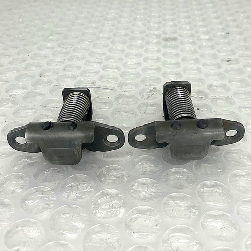 Tailgate locking latches - tailgate,