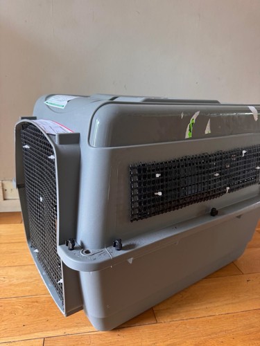 Petmate sky kennel iata pet - sky,