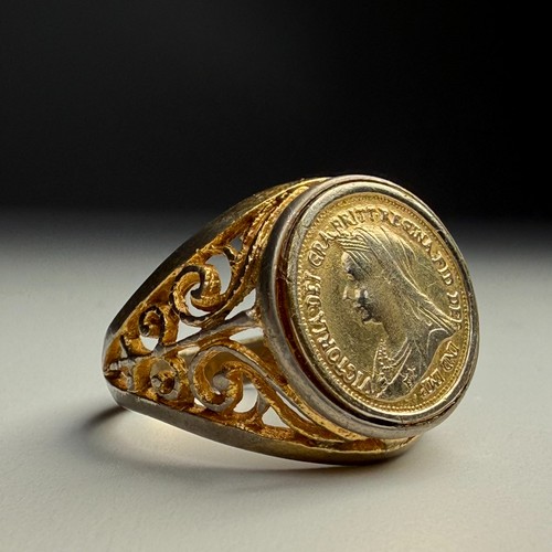 Ring victoria coin gold tone - ring,
