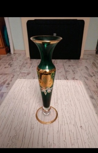 Beautiful green glass bud - green,