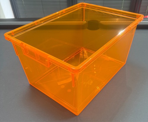 Plastic storage boxes - 6,