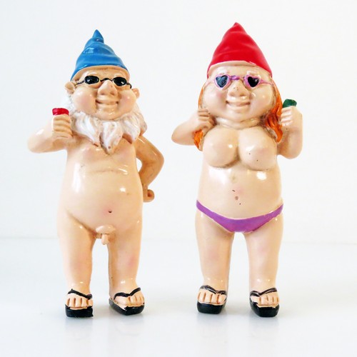 Naked gnome statues 7 - 2,