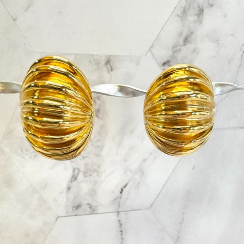 Vintage avon earrings - earrings, gold