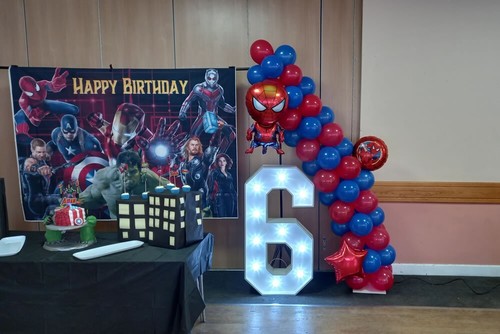 4ft light numbers - light, up