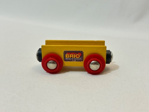 Vintage brio yellow open wagon - open,