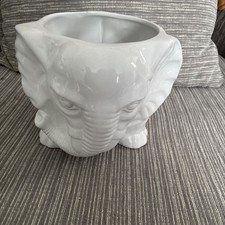 PLANT POT, ELEPHANT, LARGE, WHITE, CERAMIC,  18 Cms tall & 16.5 diameter  Aprox 