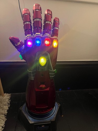 Avengers infinity gauntlet hot - gauntlet,