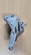 Ford  Top Gearbox Mount
