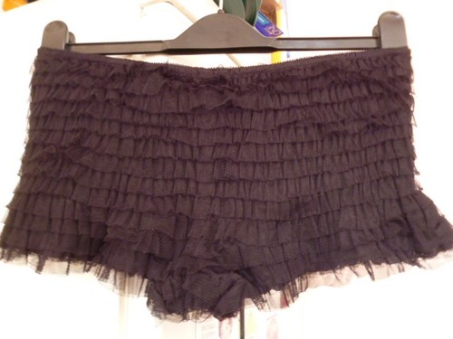 Burlesk black frilly - frilly, net