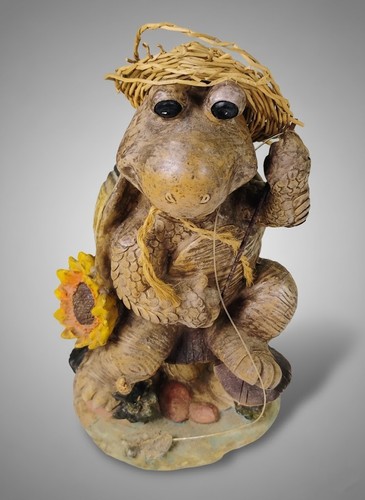 Gone fishing turtle figurine - gone,
