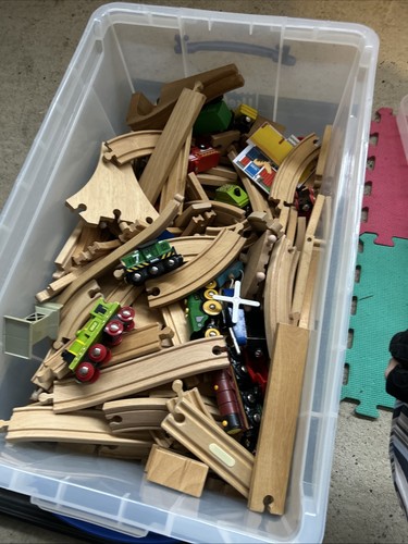 Massive job lot brio - massive,