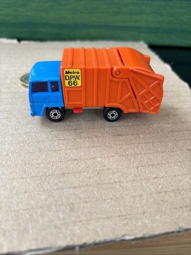 Matchbox refuse truck no - 75,