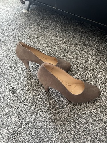 Size brown grey - 6, suede