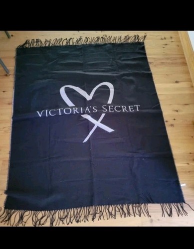 Victoria secret fringe logo - fringe,