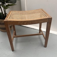 Heals Style Arts & Crafts