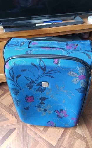 Suitcase cabin bag - suitcase, size