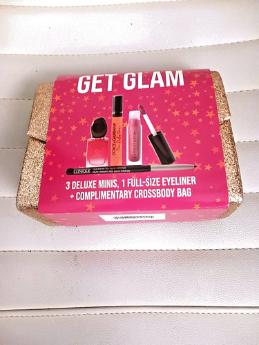 Macys get glam deluxe - macys,