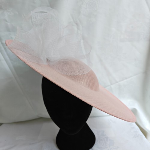 Baby pink white - white, brim