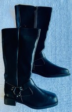 YOURS BLACK HARNESS DETAIL