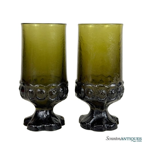 Vintage gothic brutalist olive - gothic,