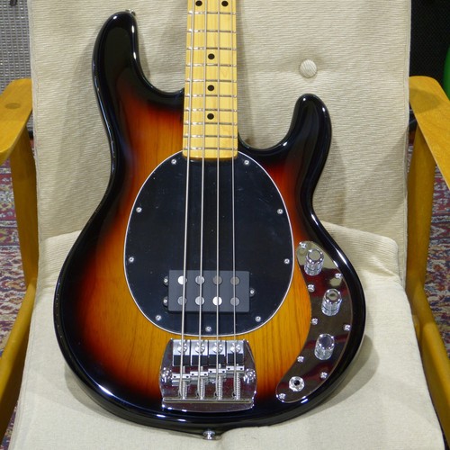 Music man retro 70s - '70s, stingray