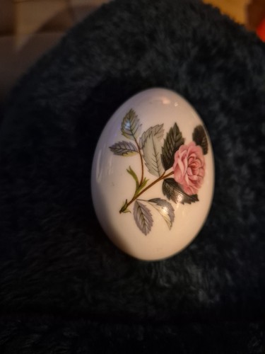 Small wedgewood trinket egg - wedgewood,