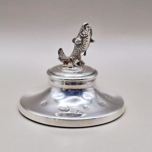 Sterling silver round - silver, jumping