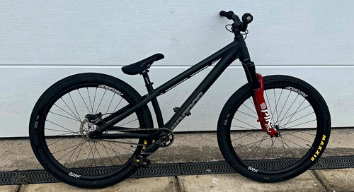 Airdrop fade dirt jumper bike - airdrop,