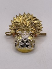Grenadier Guards cap badge WO & Staff SNCO staybrite new in bag