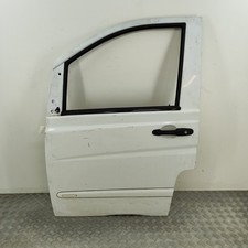 MERCEDES-BENZ VIANO W639 Front