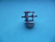 Small model boat winch measuring approx 15mm x 15mm.Like Robbe Graupner.(NEW)