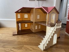 Sylvanian Families Doll House