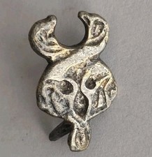 RARE ANCIENT VIKING NORDIC SILVER APPLIQUE WITH GOD ODIN'S RAVENS 900-1100 AD