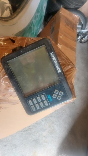 Lowrance x65 fish fnder - lowrance, head