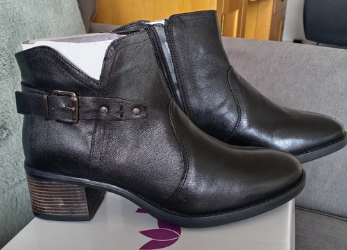 Women black leather - women’s,