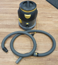 KARCHER VACUUM CLEANER T10/1