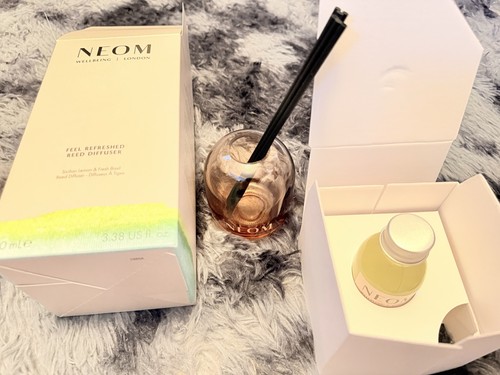 Neom feel refreshed reed - feel,