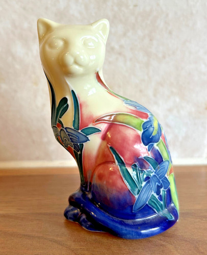 Old tupton ware cat figurine - old,