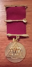 Royal arch past breast - z,