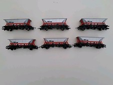 Hornby OO Gauge MGR Merry Go