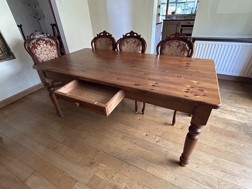 Large solid pine farmhouse - large,
