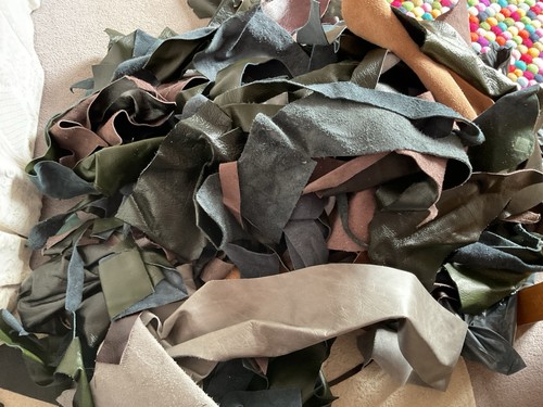 Leather offcuts small - leather, offcuts/small