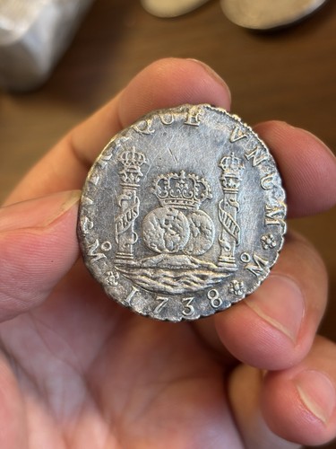 1738 pillar 8 reales - mo,