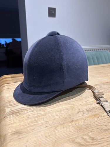 Showing selection navy velvet - showing,