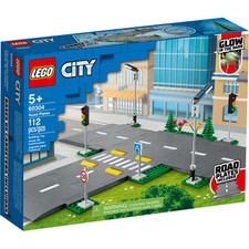LEGO My City 60304 Road Plates - Brand New & Sealed